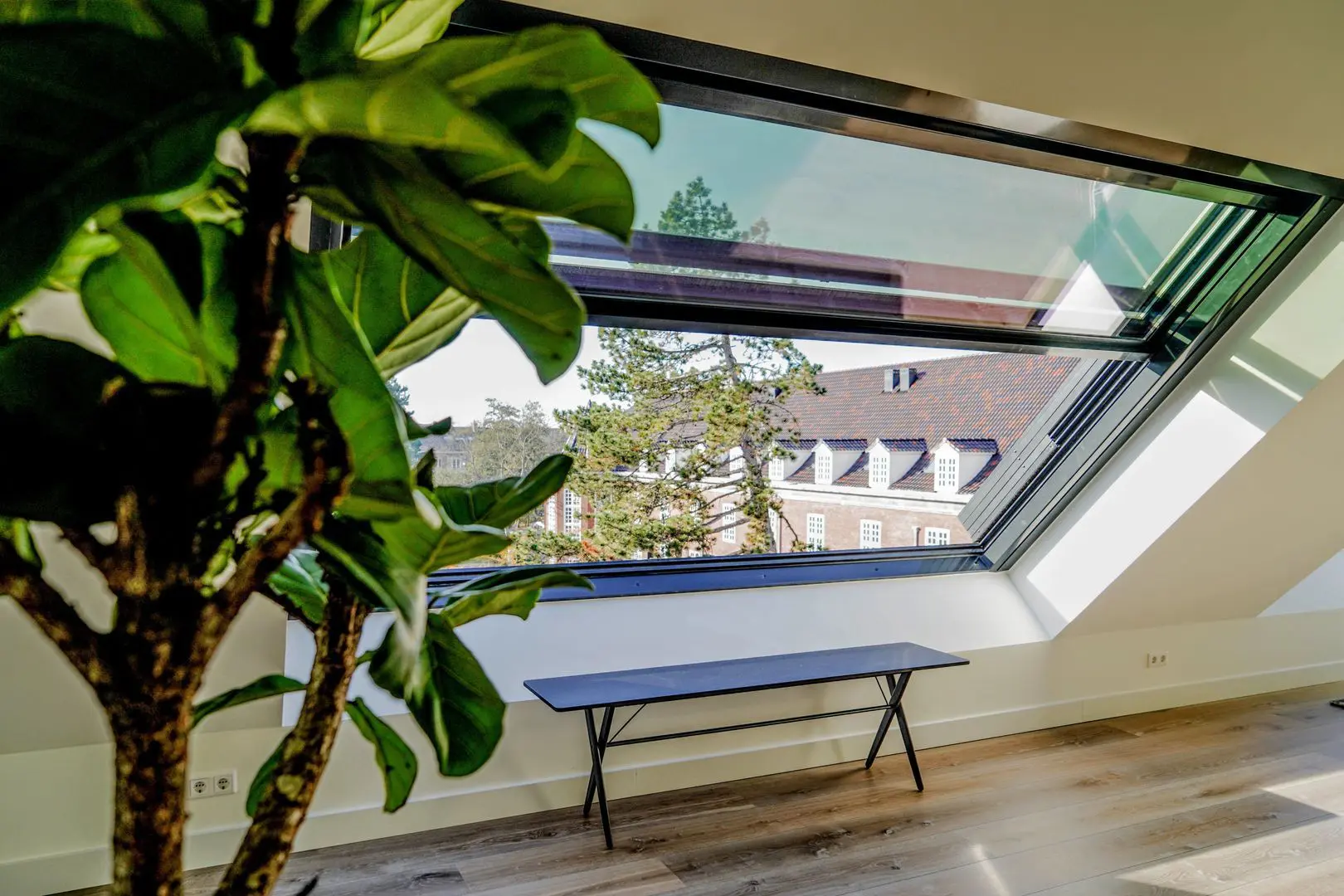 AIRCLOS-T8000-Retractable-Roof-Julias-Park-The-Hague-Netherlands-11-46187914