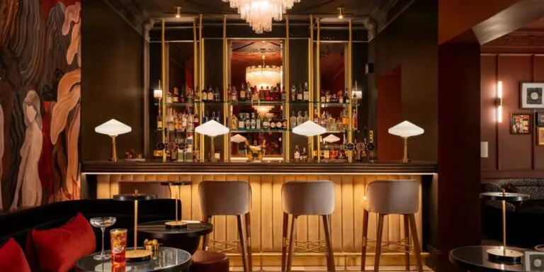 A Spires Art Showcase of Sophistication: Inside The Pen & Player