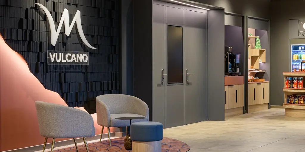 Image @ The Chocolate on the Pillow Group