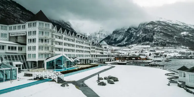 Geberit AquaClean @Hotel Ullensvang, Norway: The Perfect Ending to an Adventurous Day