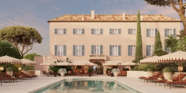 Nolinski Opens in St Tropez