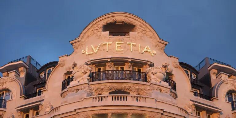 Legendary Luxury @Mandarin Oriental Lutetia Hotel, Paris. Enhanced by Geberit AquaClean Mera