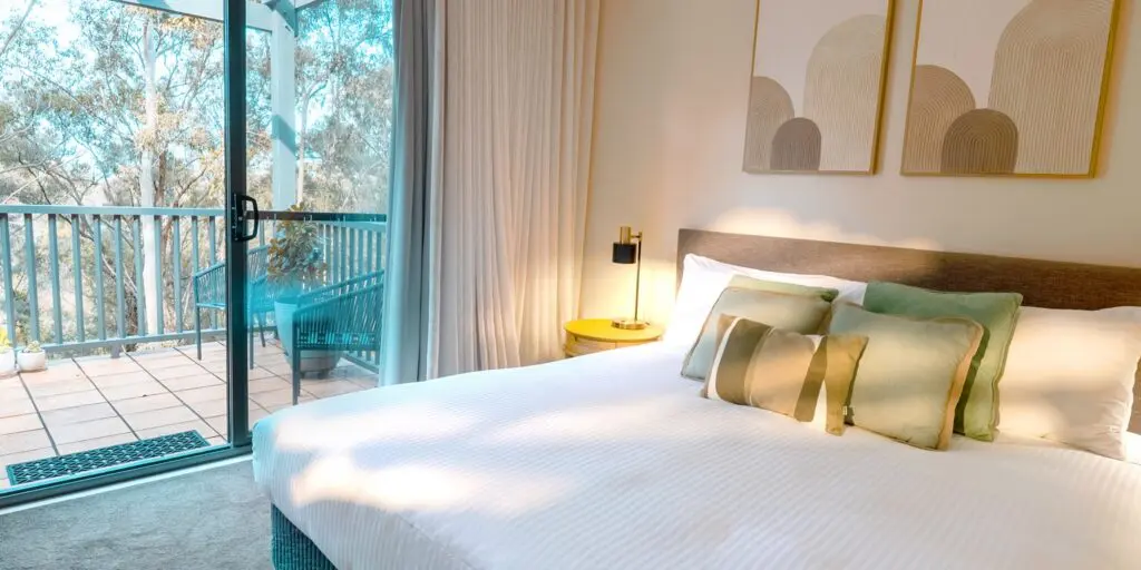 hotels Australia