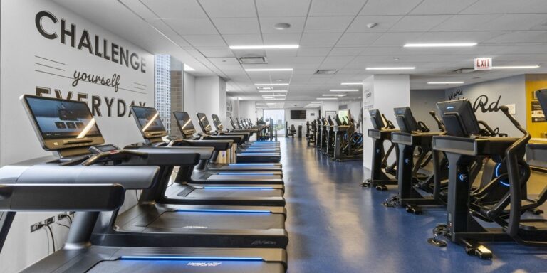 Hyatt Regency Chicago Elevates Guest Wellness with Life Fitness Partnership