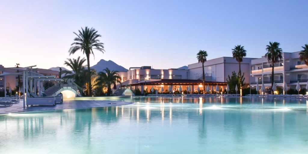 Maritim adds Italian resort