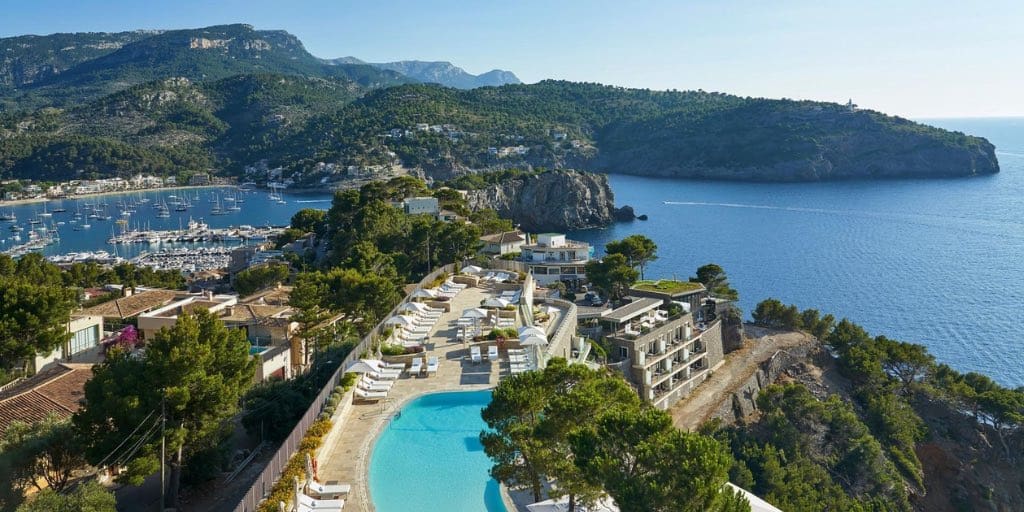 Dubai Holding Buys Jumeirah Mallorca