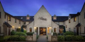 Hyatt to Launch JdV Brand in the UK